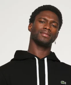 Lacoste Sweat à Capuche - Black 10 Lacoste Sweat à Capuche - Black -Lacoste Soldes Magasin af1374db4d33435ebdeef03a7b8370cb