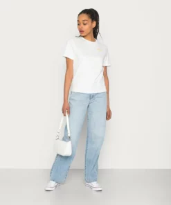 Lacoste T-shirt Basique - Flour 6 Lacoste T-shirt Basique - Flour -Lacoste Soldes Magasin afbe474547284291a1ffdf59a1ea7b60