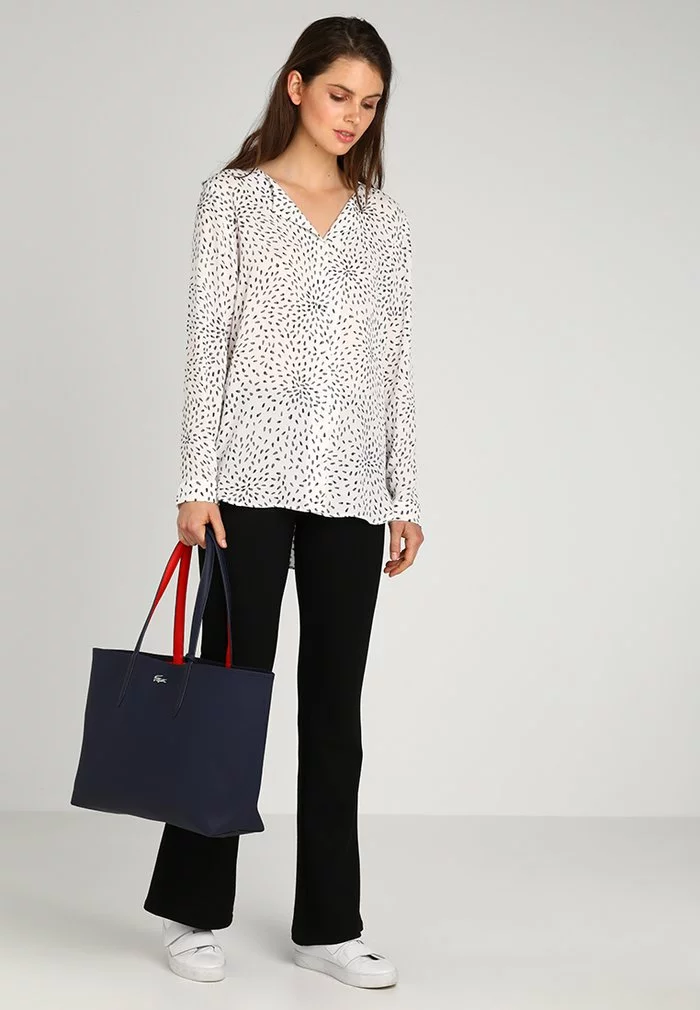 Lacoste REVERSIBLE - Cabas - Peacoat Salsa 1 Lacoste REVERSIBLE - Cabas - Peacoat Salsa