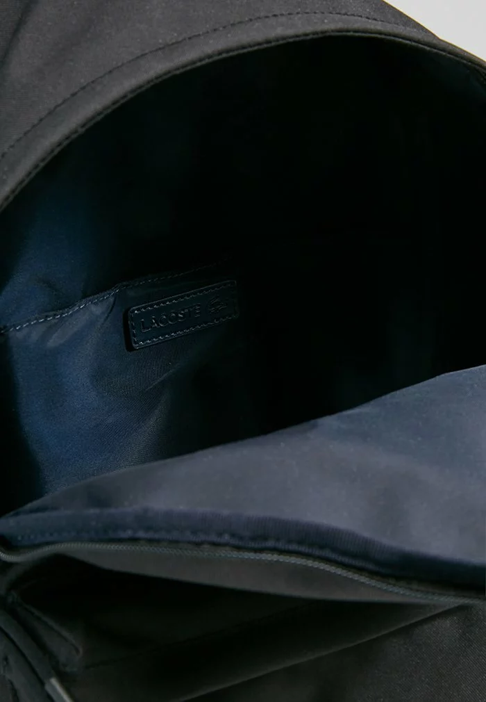 Lacoste UNISEX - Sac à Dos - Palmeraie/veronese-quiberon 5 Lacoste UNISEX - Sac à Dos - Palmeraie/veronese-quiberon – Image 5