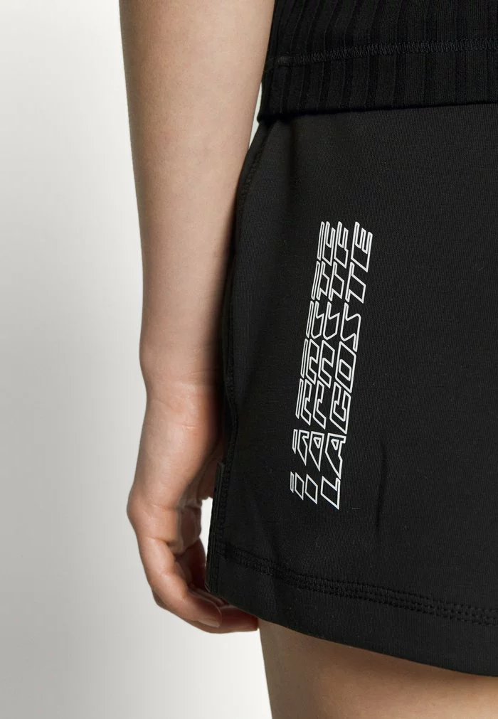 Lacoste EXCLUSIVE - Short - Black 6 Lacoste EXCLUSIVE - Short - Black – Image 6