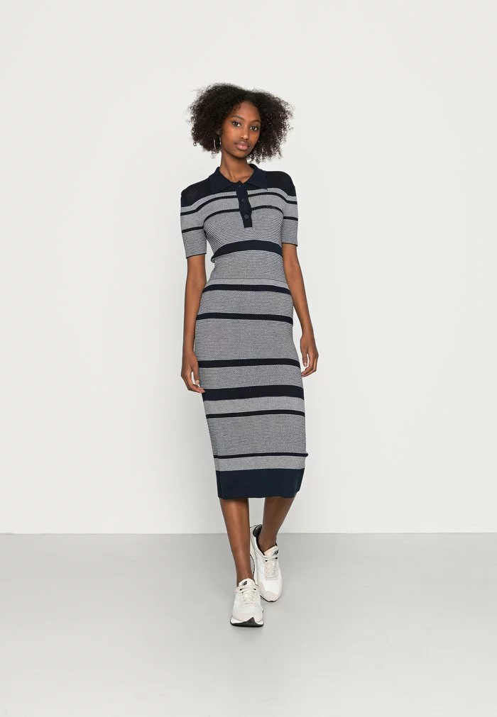 Lacoste Robe Pull - Navy Blue/flour 1 Lacoste Robe Pull - Navy Blue/flour