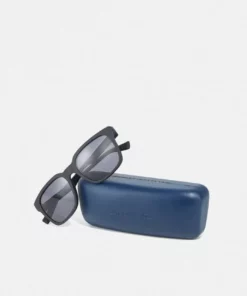 Lacoste Lunettes De Soleil - Matte Black 8 Lacoste Lunettes De Soleil - Matte Black -Lacoste Soldes Magasin bdf8268eae144327be2b1e92e860ed8f