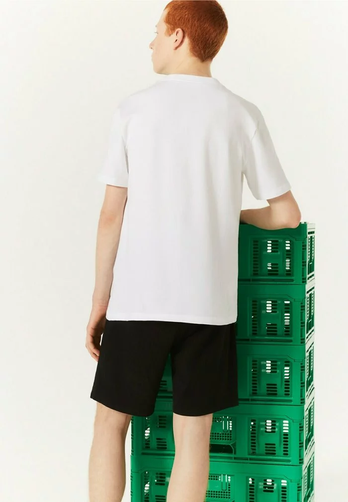Lacoste X MINECRAFT SET - Pyjama - Blanc / Noir 4 Lacoste X MINECRAFT SET - Pyjama - Blanc / Noir – Image 4