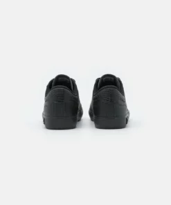 Lacoste POWERCOURT - Baskets Basses - Black 8 Lacoste POWERCOURT - Baskets Basses - Black -Lacoste Soldes Magasin c92e5da283474e0f9b672e912682bb50