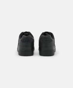 Lacoste COURT CAGE - Baskets Basses - Black 8 Lacoste COURT CAGE - Baskets Basses - Black -Lacoste Soldes Magasin ccff6eec41f24a57b1f3ff1af9441813