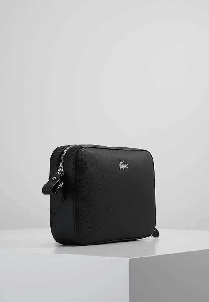 Lacoste SQUARE CROSSOVER BAG - Sac Bandoulière - Black 4 Lacoste SQUARE CROSSOVER BAG - Sac Bandoulière - Black – Image 4