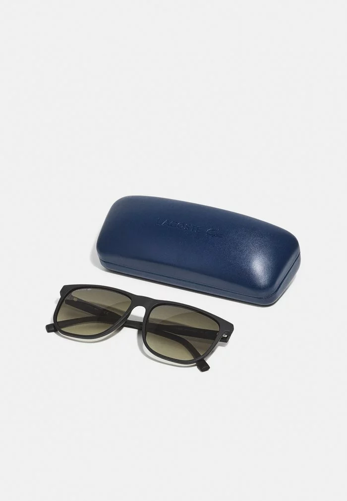 Lacoste UNISEX - Lunettes De Soleil - Matte Black 4 Lacoste UNISEX - Lunettes De Soleil - Matte Black – Image 4