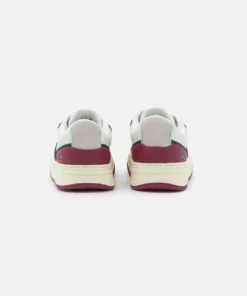 Lacoste Baskets Basses - White/burgundy -Lacoste Soldes Magasin dda345fb73024638871e3d1db6ba638e