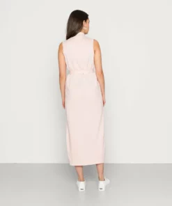 Lacoste Robe De Jour - Nidus 7 Lacoste Robe De Jour - Nidus -Lacoste Soldes Magasin e400d01a2b9844e182c73fa0d216a36a