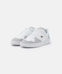 Lacoste Baskets Basses - Off White 8 Lacoste Baskets Basses - Off White -Lacoste Soldes Magasin e70dbf7f129e42c7bc9451d9a37dc66f