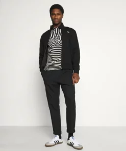 Lacoste Soldes Magasin -Lacoste Soldes Magasin e9491de9b3584ee3a596ed9ad308ec6a