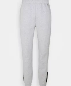 Lacoste Pantalon De Survêtement - Grey 10 Lacoste Pantalon De Survêtement - Grey -Lacoste Soldes Magasin eaa3363e2f984e8f83ec39b032b72445