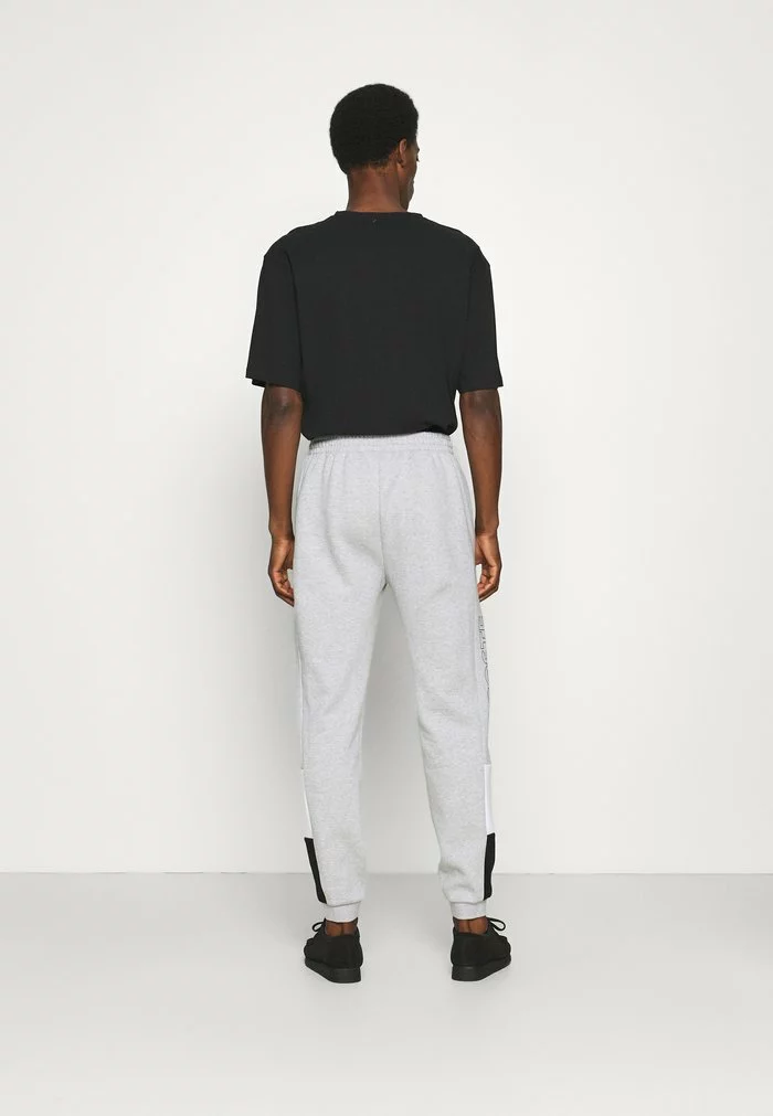 Lacoste Pantalon De Survêtement - Grey 3 Lacoste Pantalon De Survêtement - Grey – Image 3