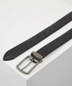 Lacoste REVERSIBLE CURVED BOX SET - Ceinture - Black/dark Brown 13 Lacoste REVERSIBLE CURVED BOX SET - Ceinture - Black/dark Brown -Lacoste Soldes Magasin edb0fb28454f4b468a1ba50302d3da3c