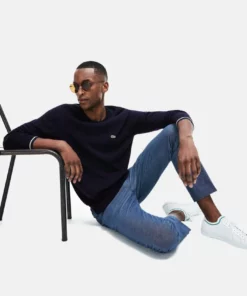 Lacoste Sweatshirt - Bleu Marine / Blanc 10 Lacoste Sweatshirt - Bleu Marine / Blanc -Lacoste Soldes Magasin f1ee1957a71049c79ebda88726f414e2