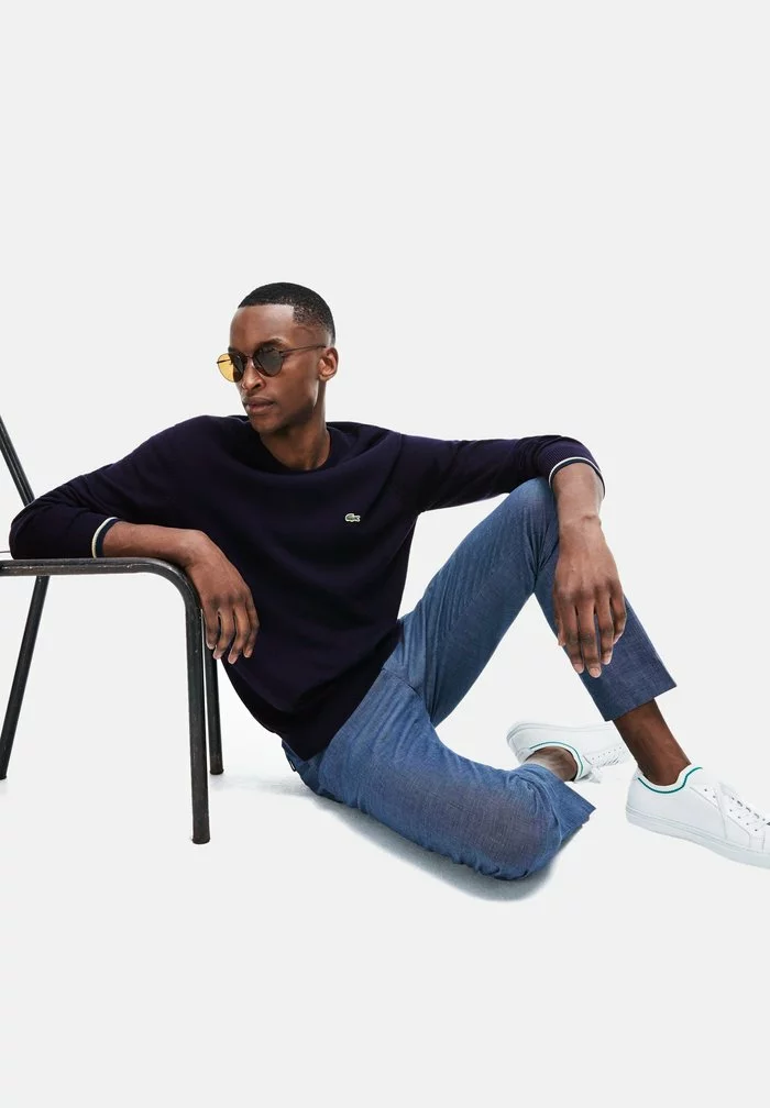 Lacoste Sweatshirt - Bleu Marine / Blanc 5 Lacoste Sweatshirt - Bleu Marine / Blanc – Image 5