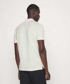 Lacoste Polo - Lapland 8 Lacoste Polo - Lapland -Lacoste Soldes Magasin f41dc7470a7e409f8332b4b80942946a