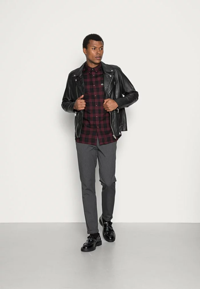 Lacoste Chemise - Black Vine Chine 2 Lacoste Chemise - Black Vine Chine – Image 2